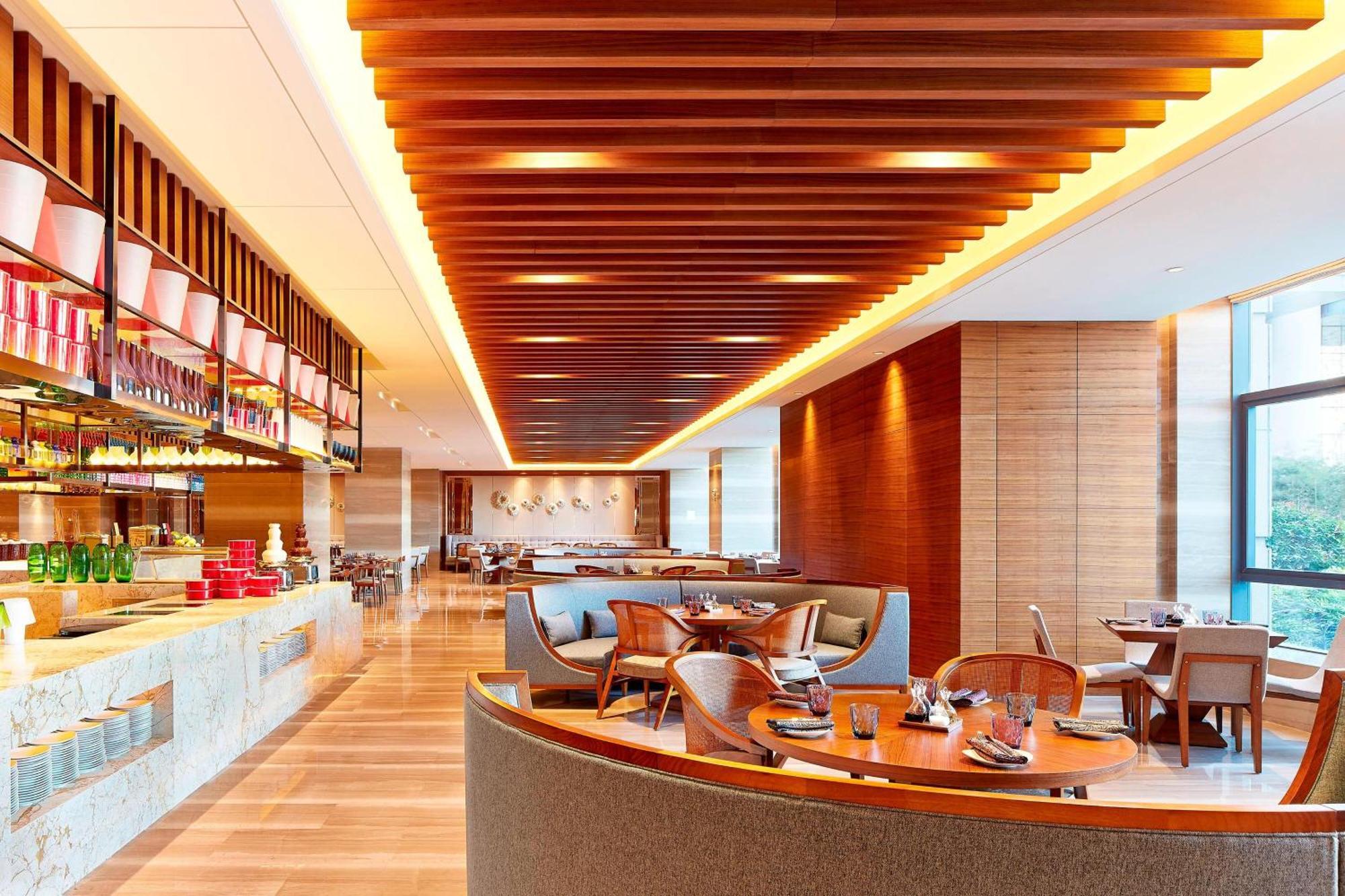 Sheraton Grand Zhengzhou Hotel Exterior foto